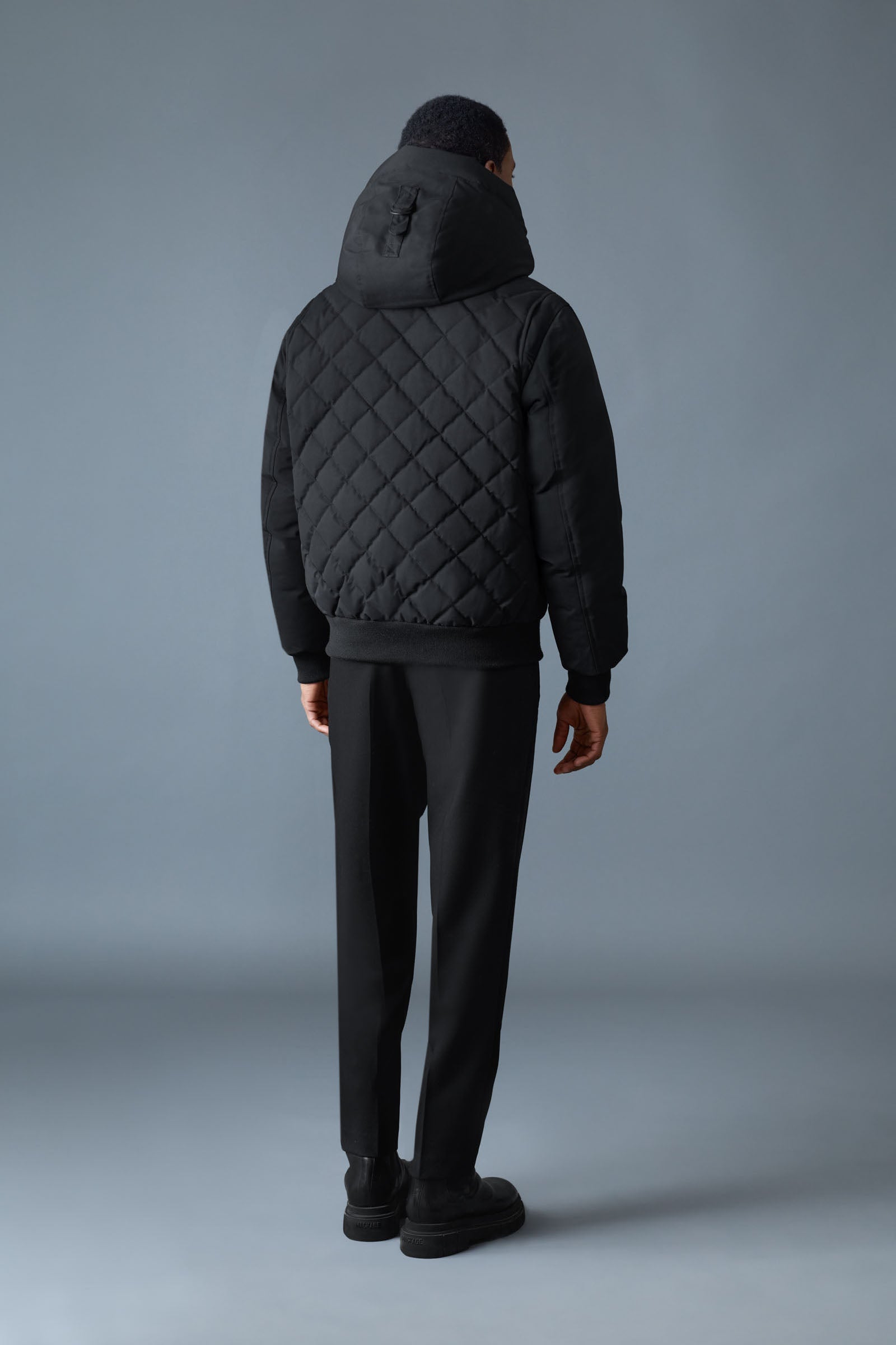 IKER 2-in-1 Down Bomber - removable Shearling Bib for Men