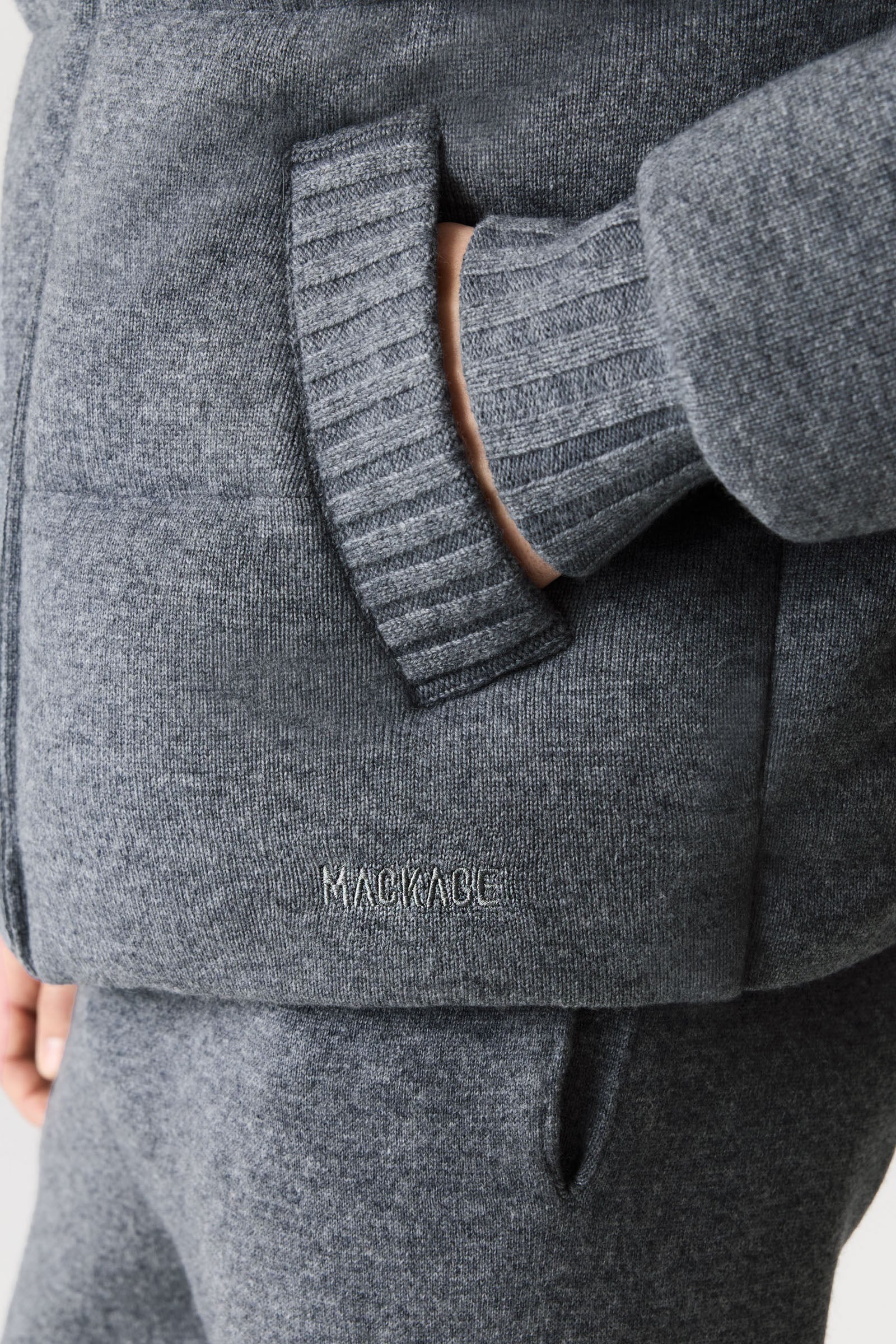 GRIFFEN Cashmere-Blend Down Jacket - removable Hood for Men