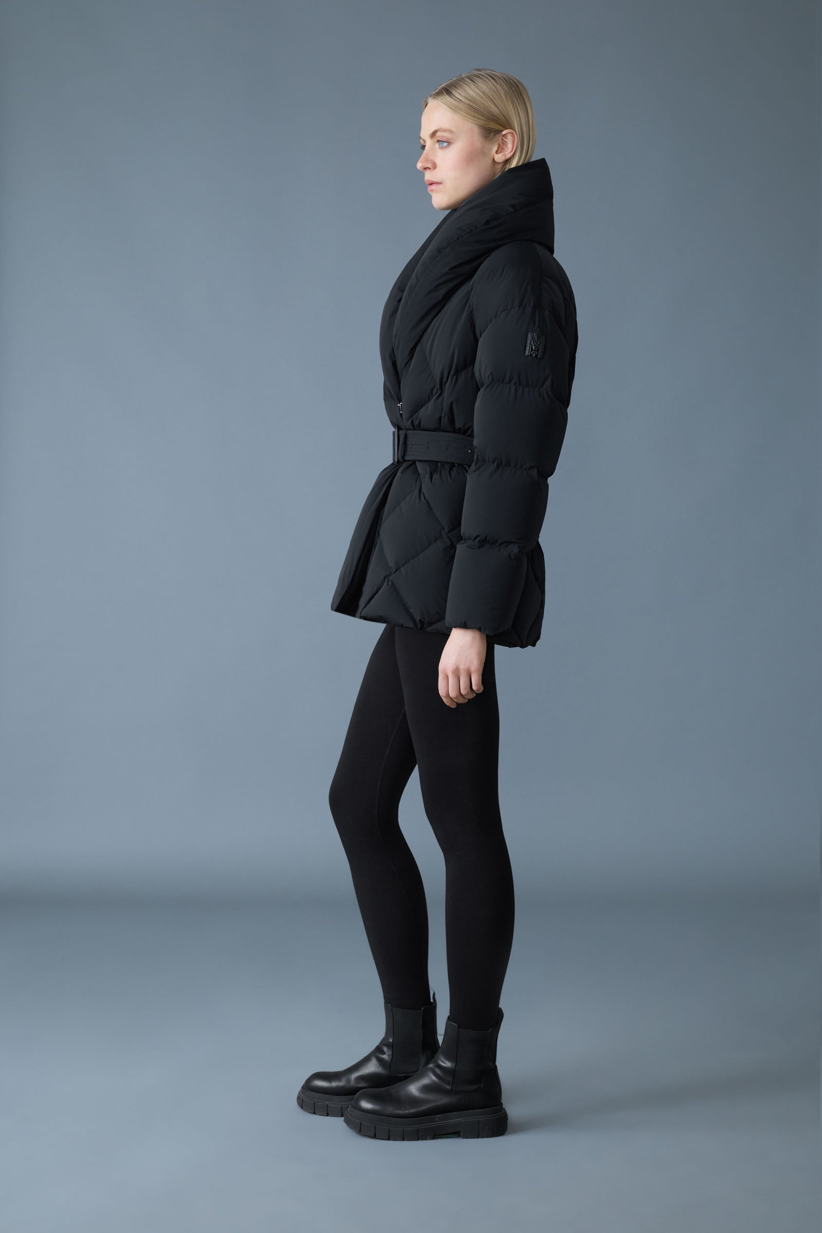 OLIVE_BLACK_2.jpg?crop=center&