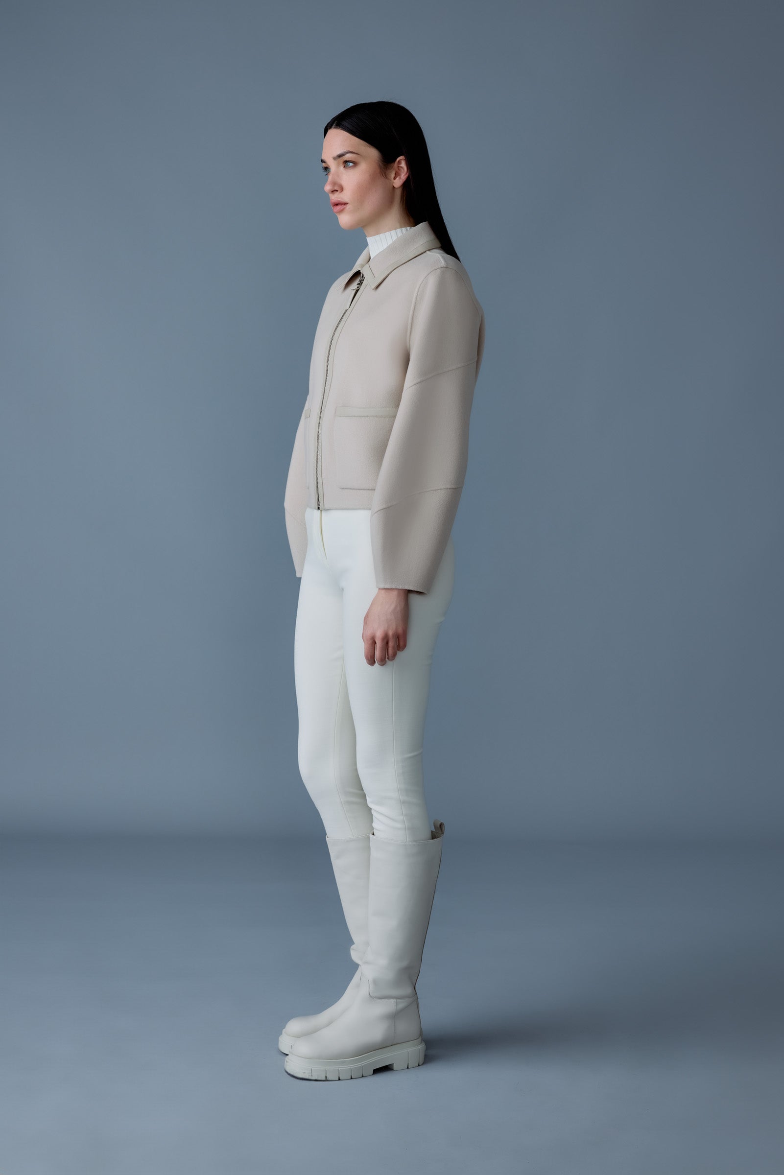 Solana, double-face wool balloon sleeved short jacket