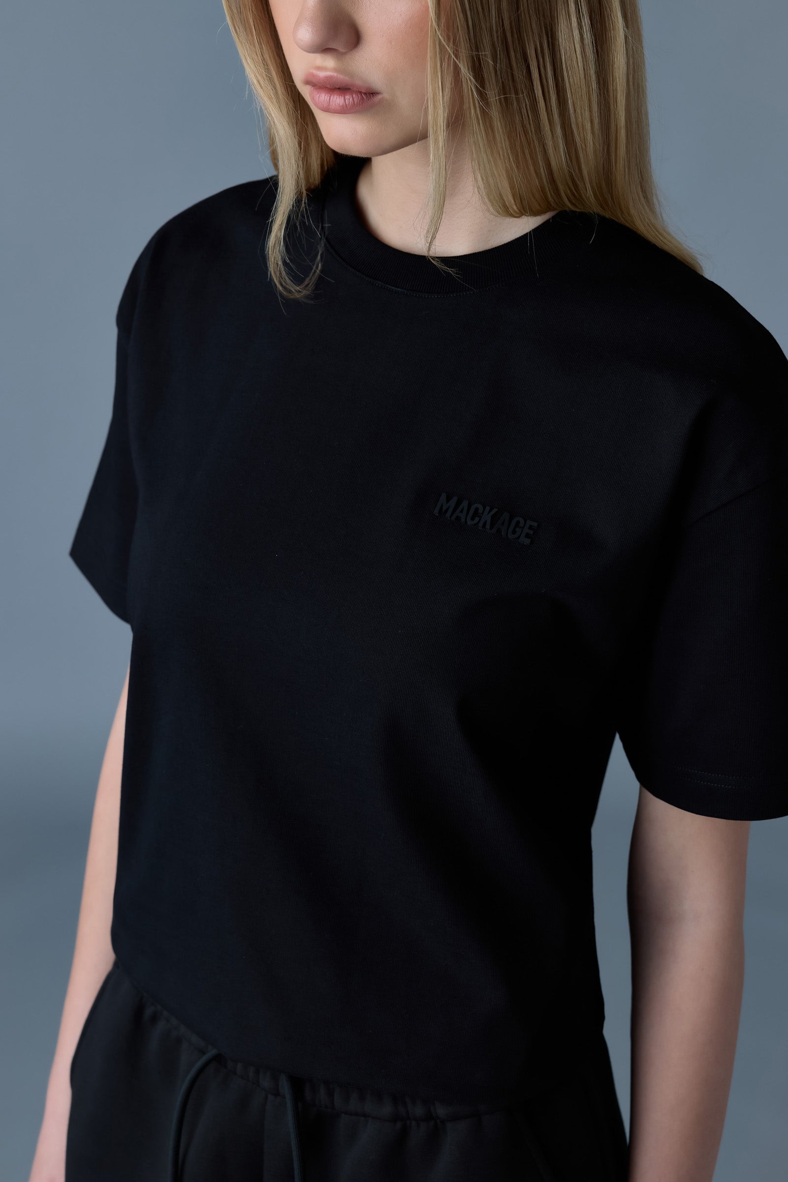 Tee-R, tee-shirt with mackage silicone logo | Mackage® Canada