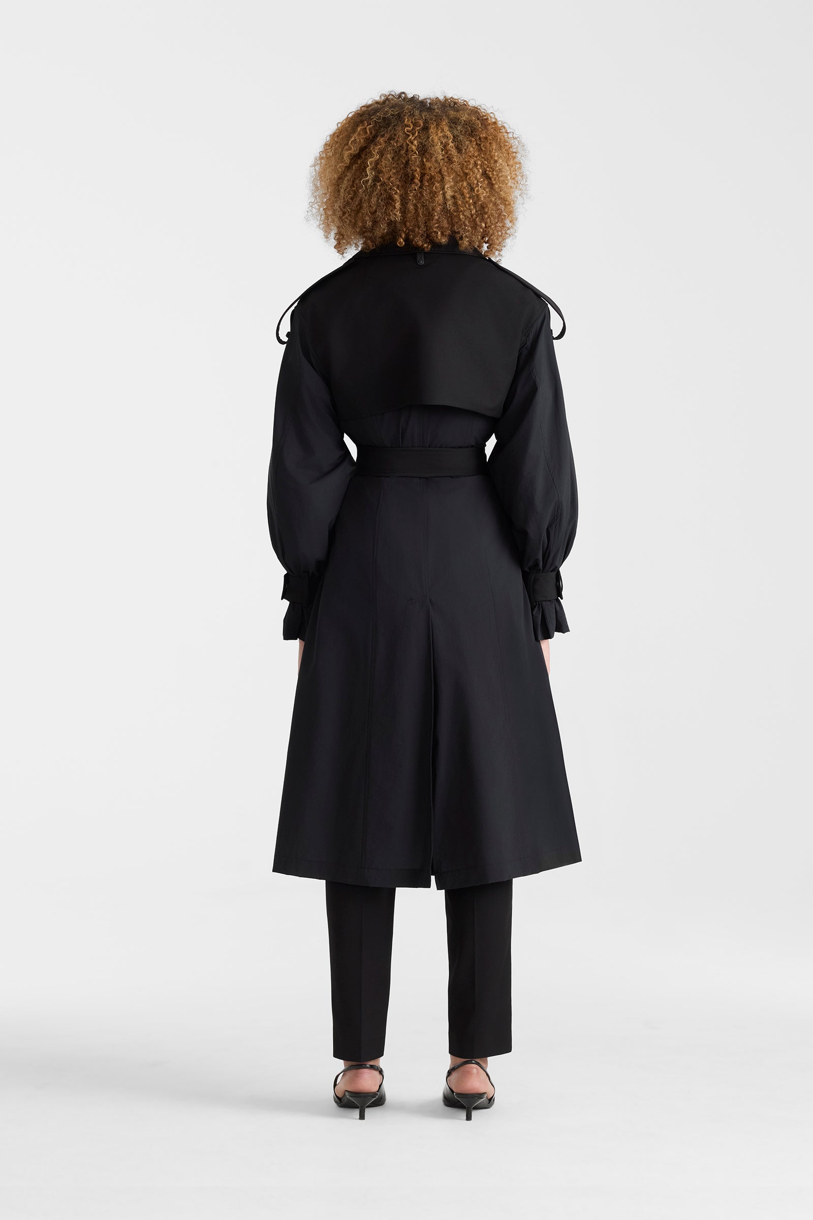 ZONOMI Trench Coat for Women | Mackage® CA