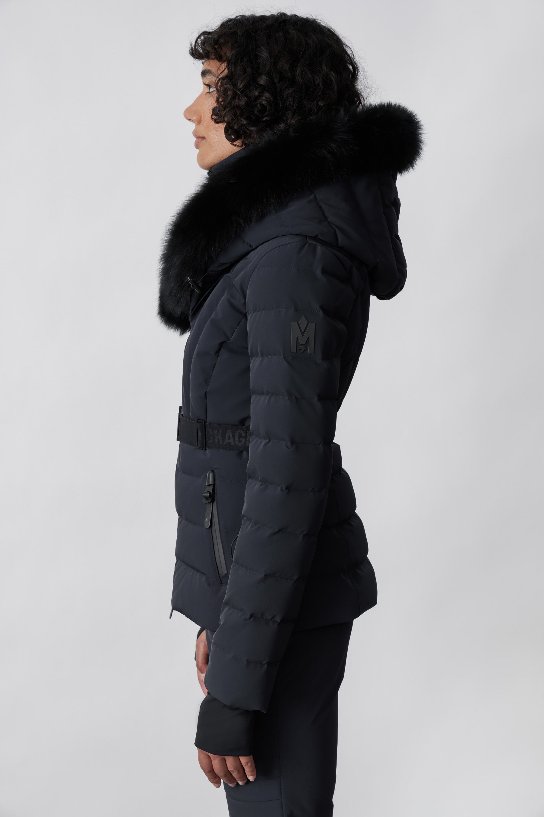 スキー・スノボに【Mackage】ELITA-Z ファートリム付き ダウン Elita, Down ski jacket with removable blue fox fur trim for