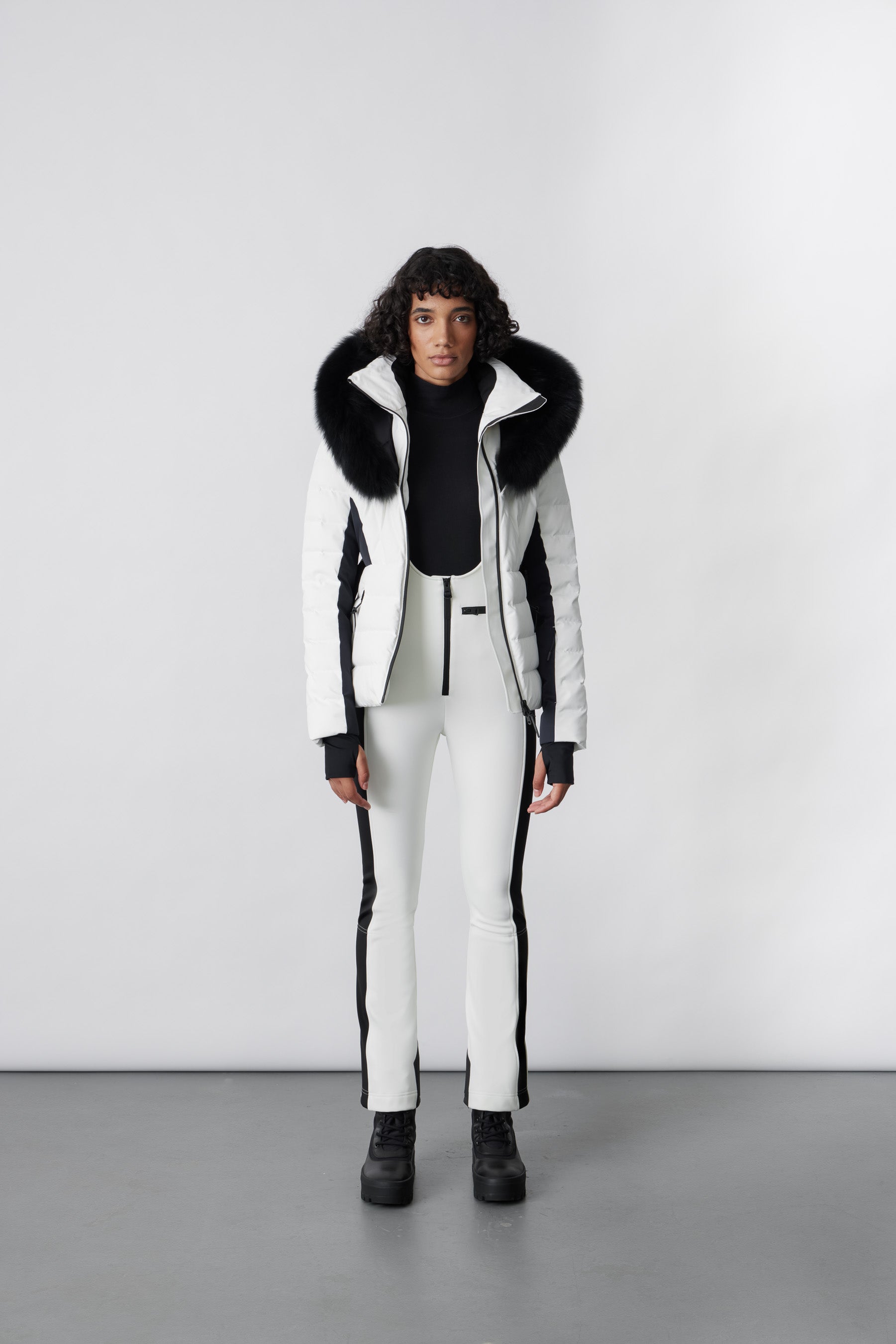 Elita, Down ski jacket with removable blue fox fur trim for