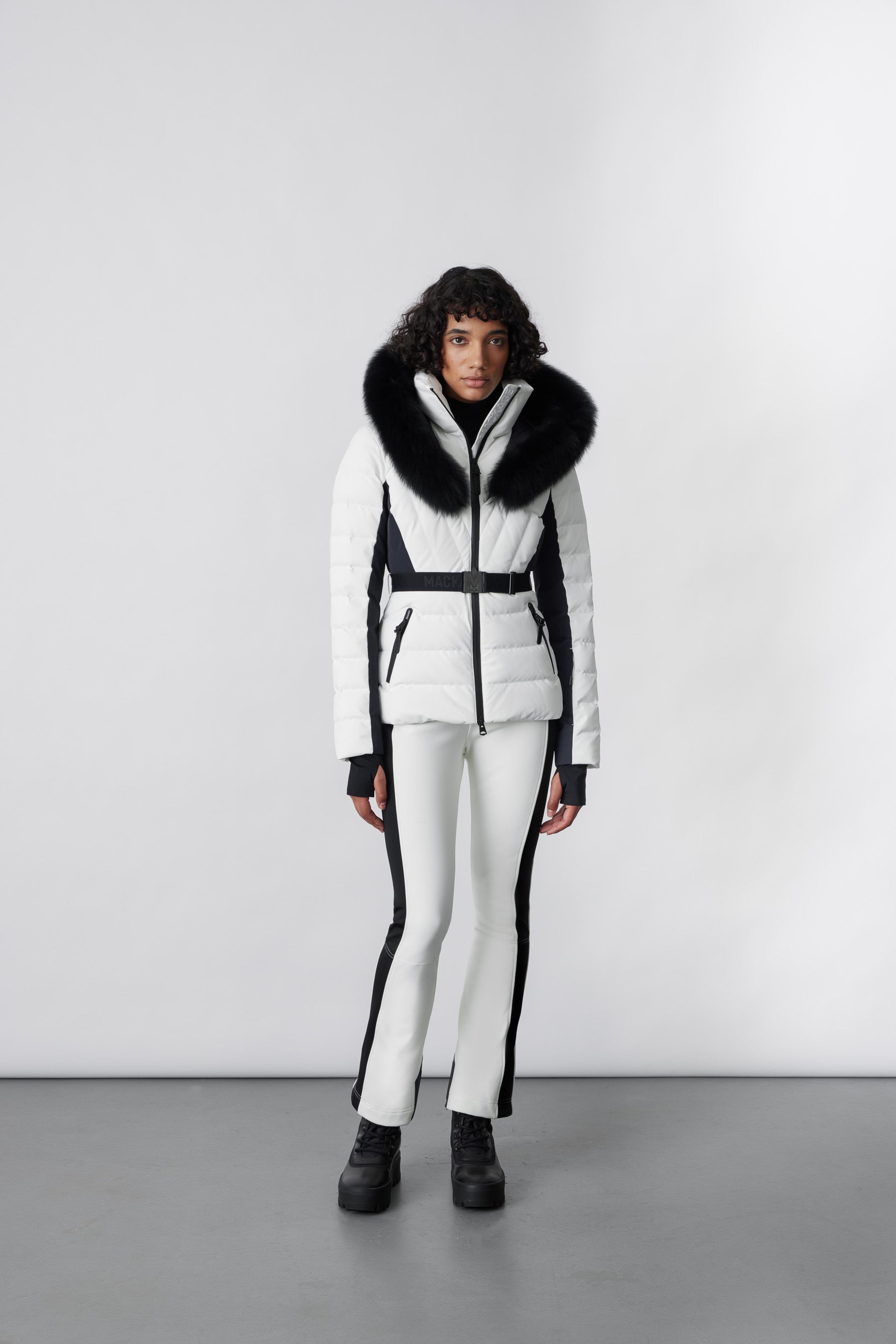 Elita, Down ski jacket with removable blue fox fur trim for