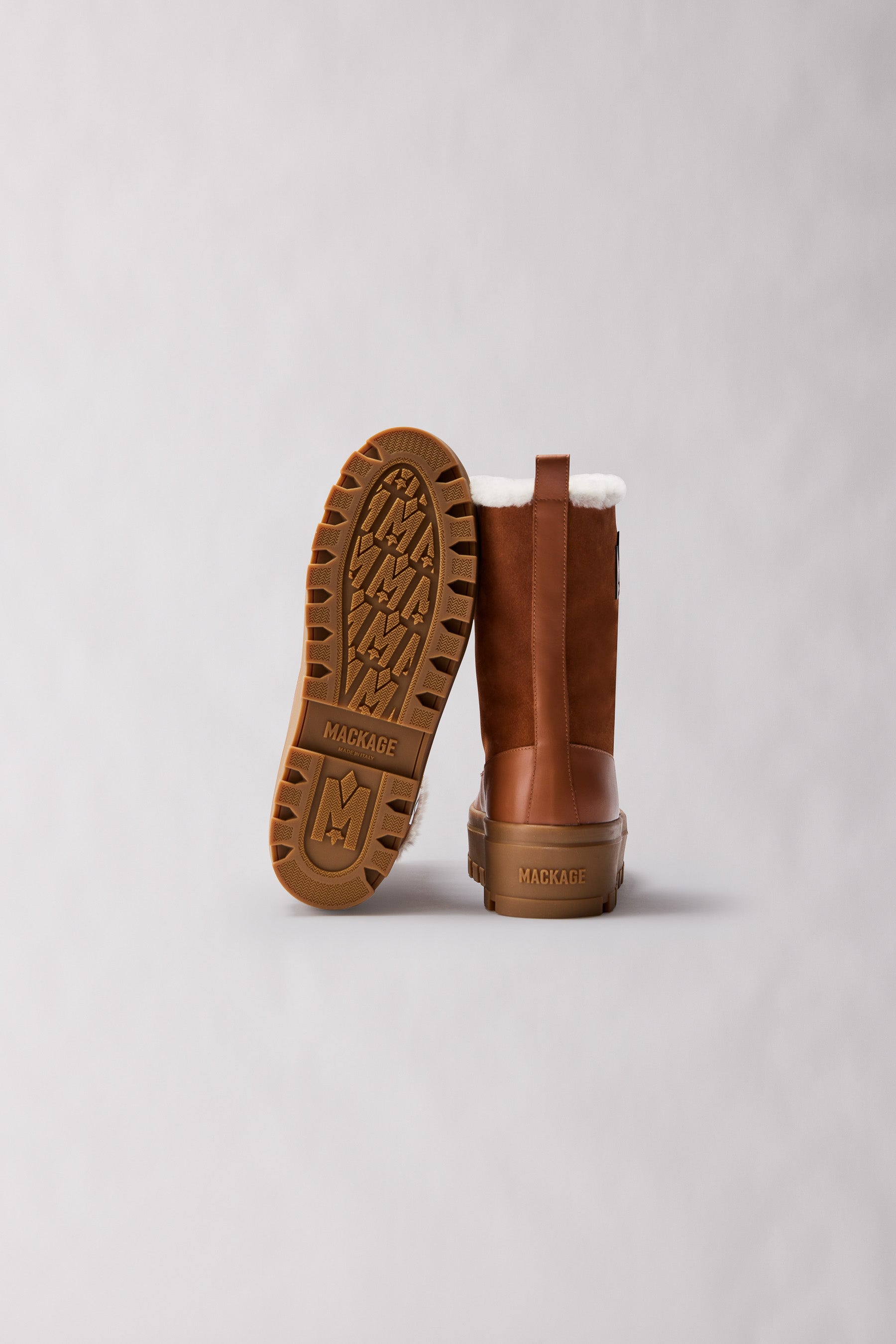 【美品・正規品】MM6 sheep skin boots Women's Mid-Calf Shearling Boot | Made from Genuine Australian