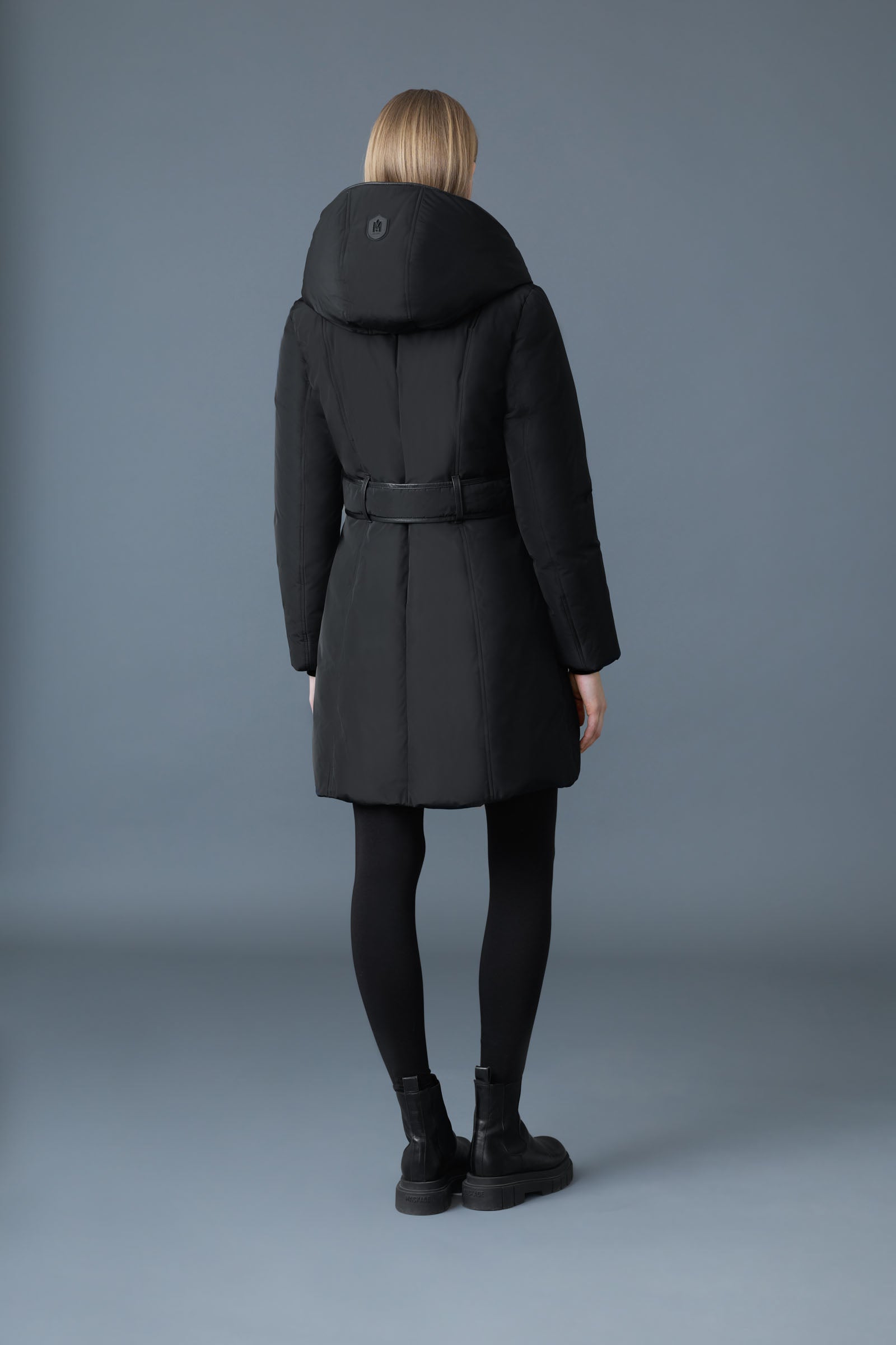 Kay-NFR, Down coat with Signature Mackage Collar for ladies