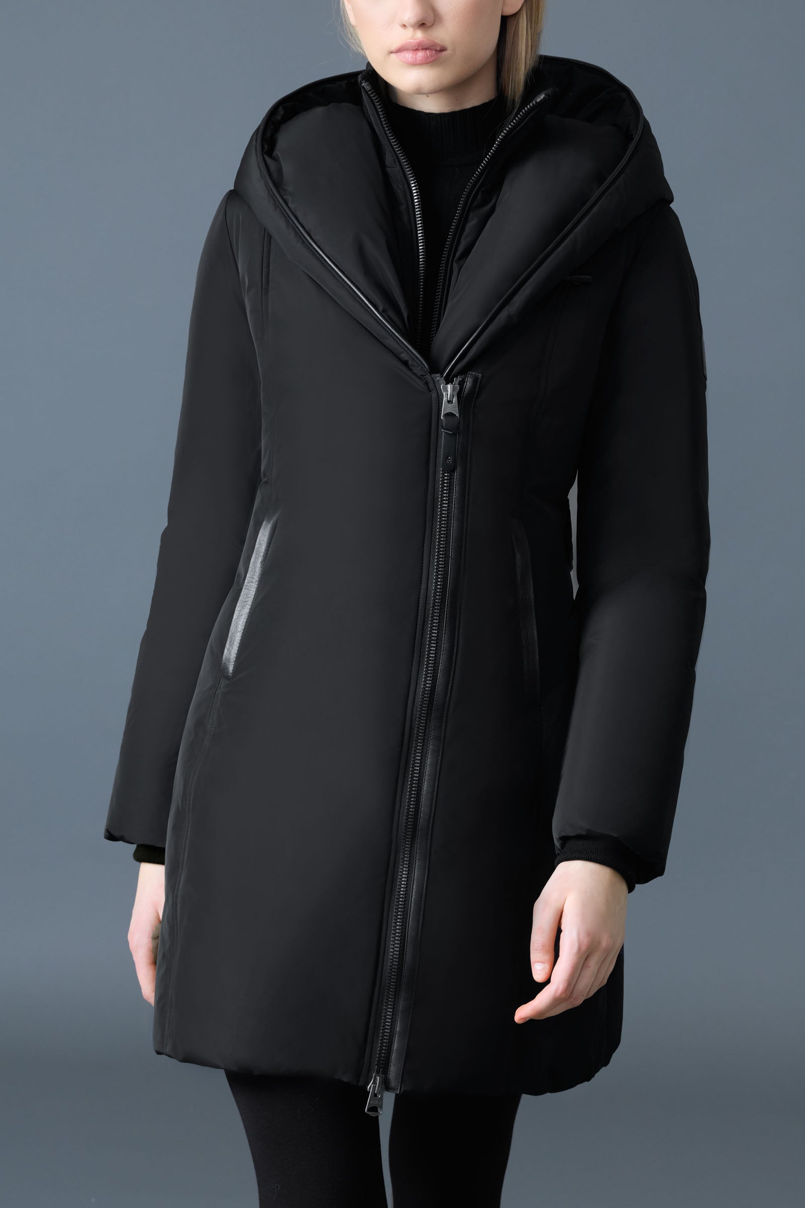 Kay-NFR, Down coat with Signature Mackage Collar for ladies